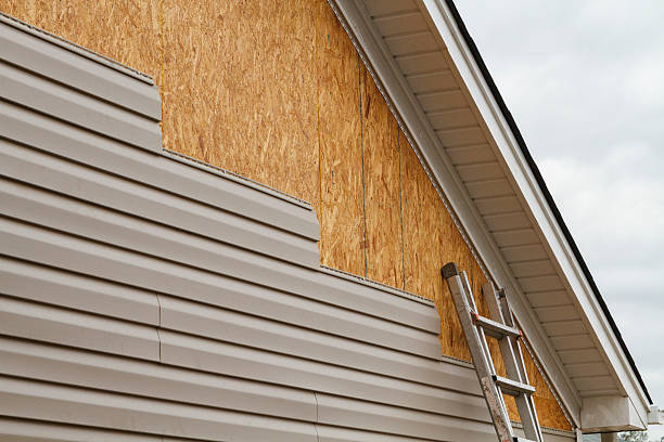 24/7 Emergency Storm Damage Siding Repair experts in Forest Park, OH